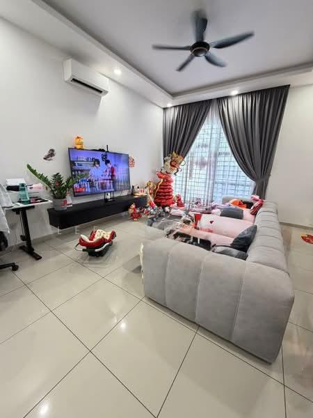 Garden Villas, Bukit Indah - 1