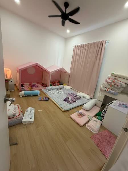 Garden Villas, Bukit Indah - 5