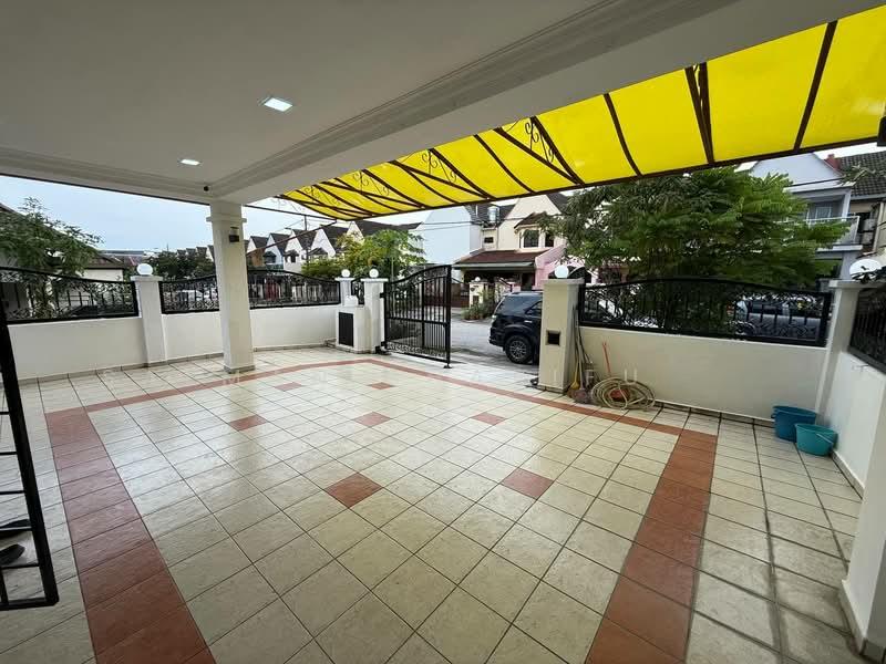 END LOT 1.5 Storey USJ 2 Subang Jaya - 2