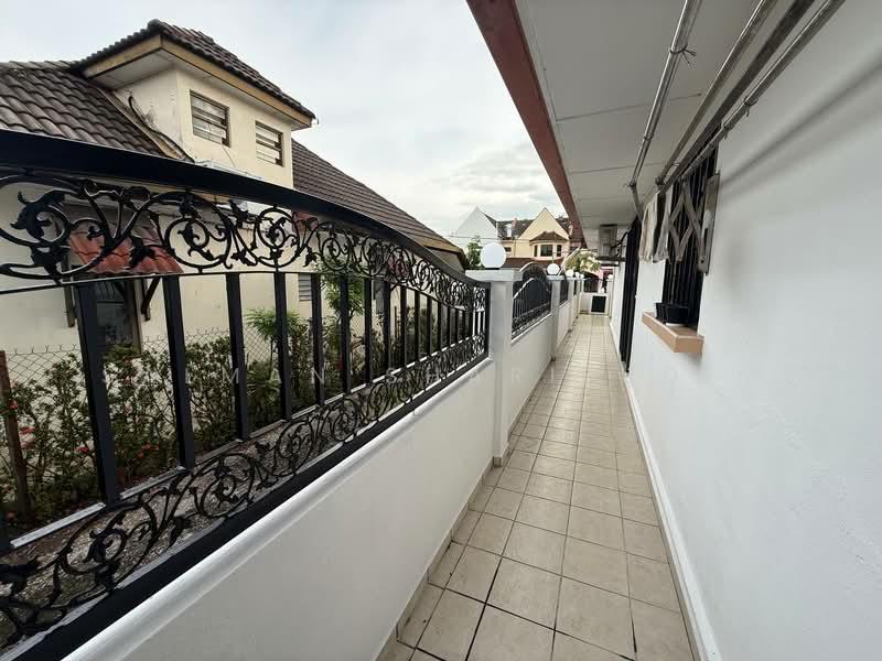 END LOT 1.5 Storey USJ 2 Subang Jaya - 3