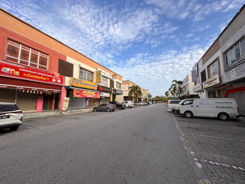 Taman Nusantara Gelang Patah - 1