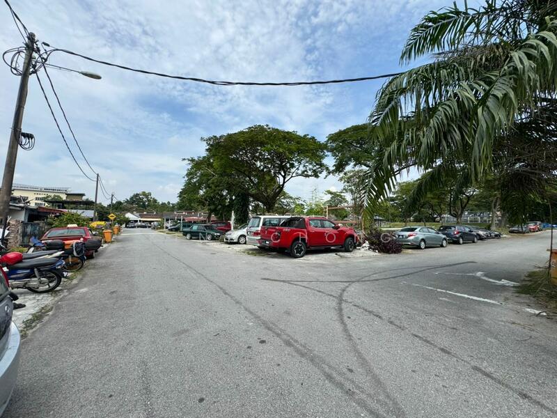 taman putra (AYER HITAM) - 3