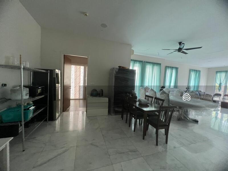 Semi-D house at Sri Hartamas - 2