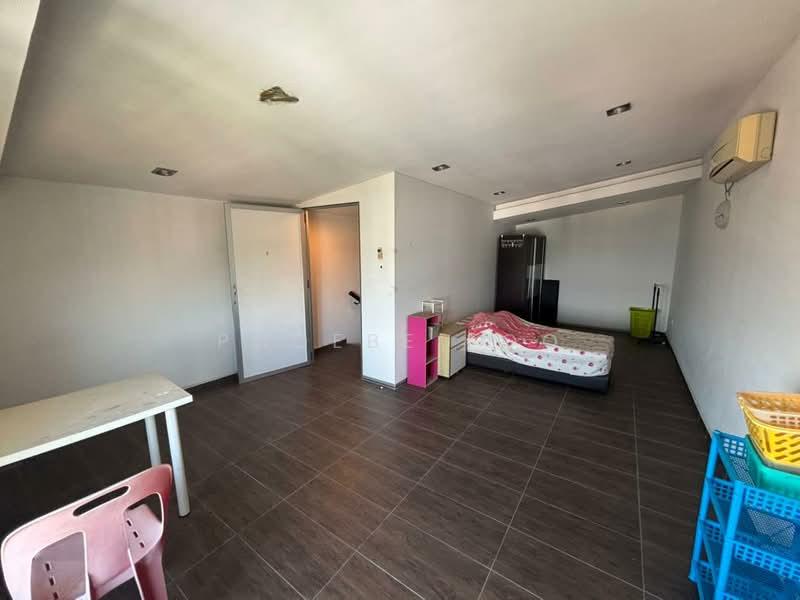 Sri Samudera Apartment (Seaview Residence Suites) - 4