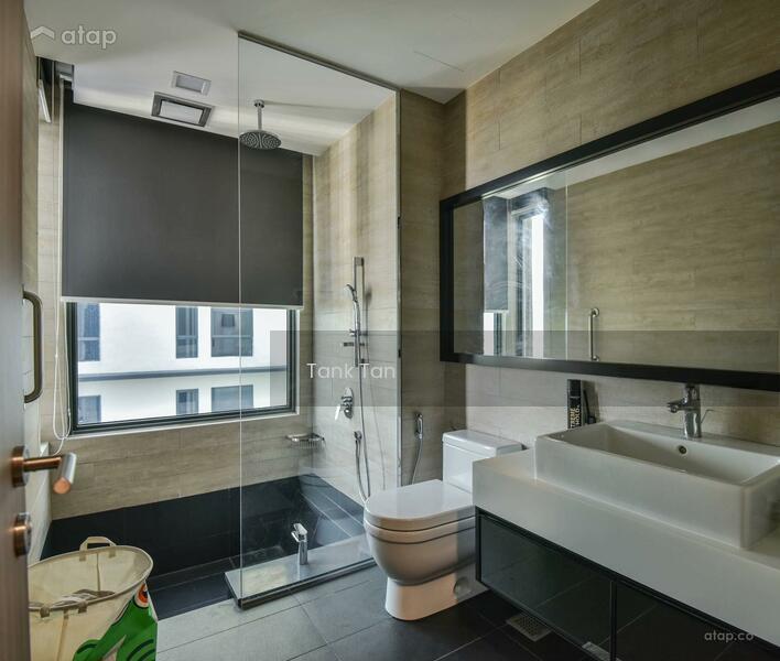 (46x65-26x65) hilltop Kota Warisan 3sty townvilla - 2