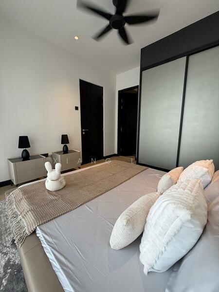Skylon Residences - 4