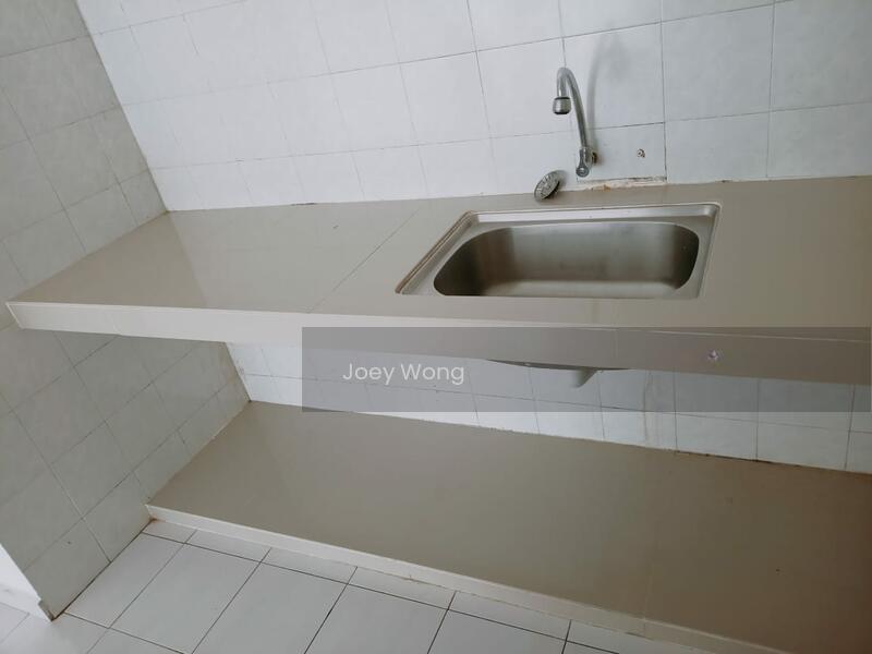 Vista Millennium Condominium - 3