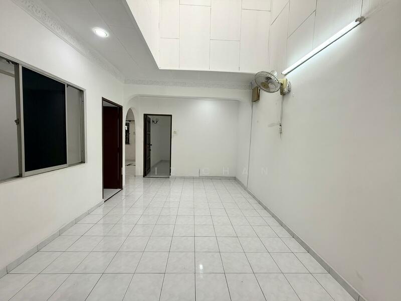 Taman Desa Jaya Kepong - 2