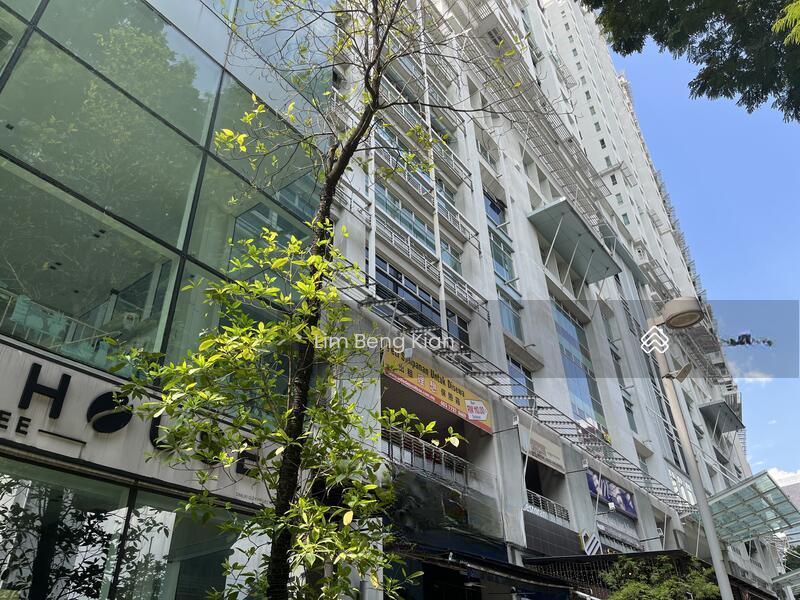 Metropolitan Square Commercial - 1