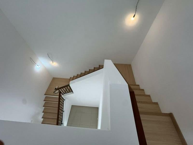RESIDENSI BOTANI 2 - 5