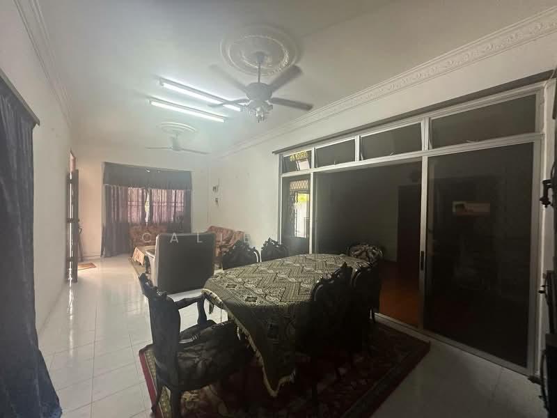 Taman Senai Utama - 5