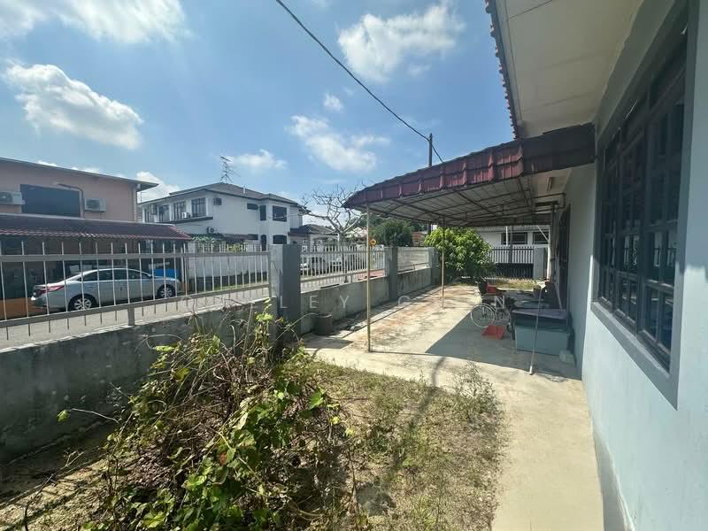 Taman Senai Utama - 3