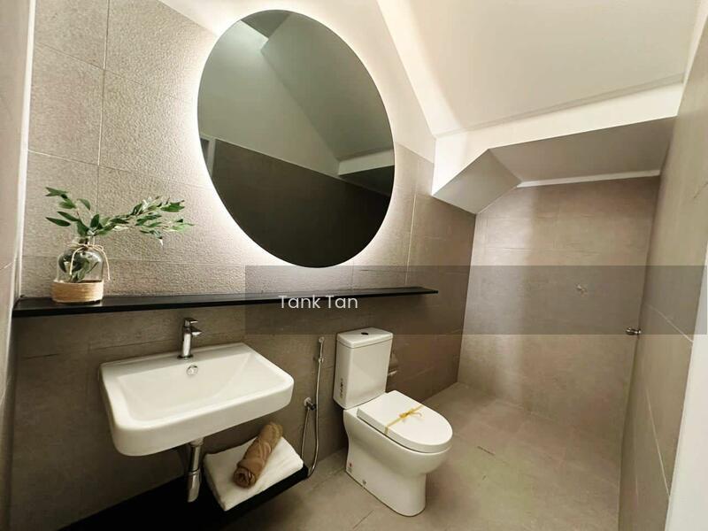 Terrace house at Sungai Buloh - 3