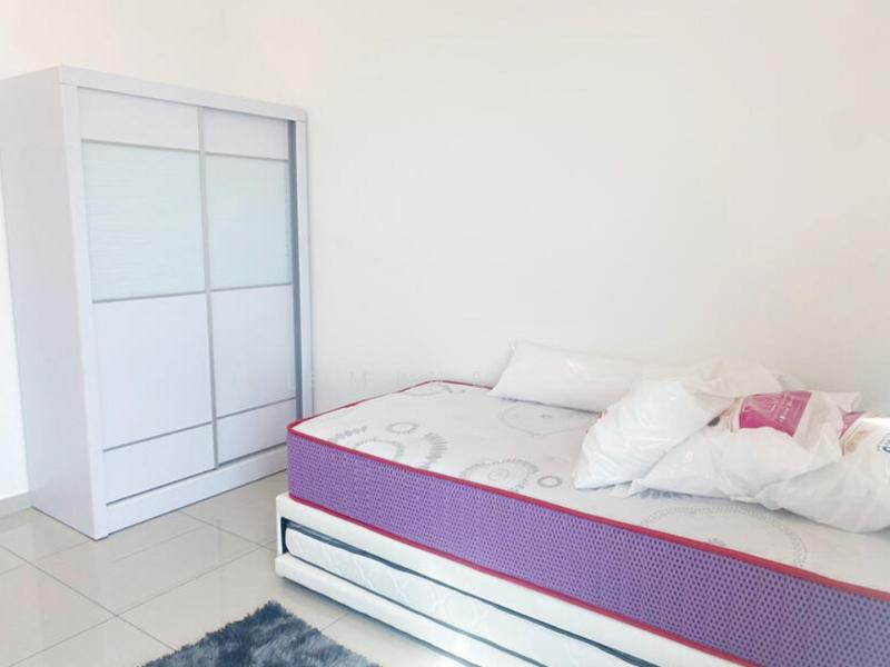 Waterside Residence - 5