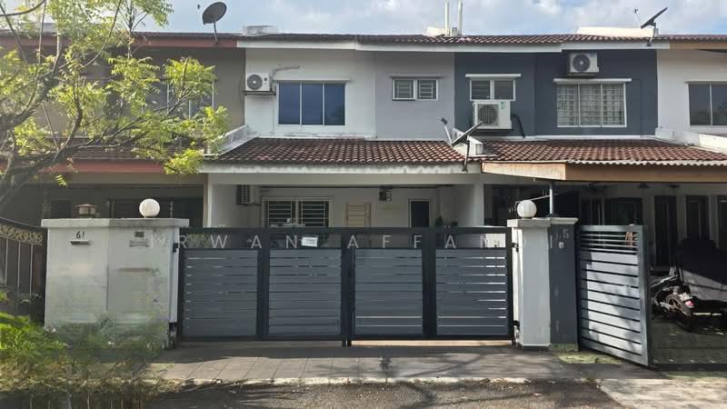 FACING OPEN RENOVATED Double Storey Terrace SP 6 Bandar Saujana Putra - 1