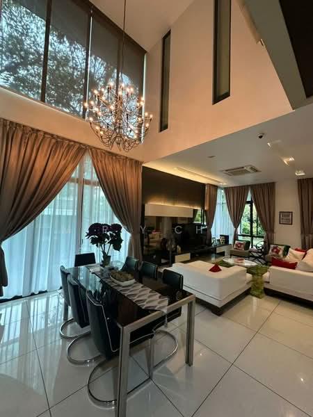 THE STRAITS VIEW RESIDENCES - 1