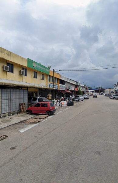 Taman Ungku Tun Aminah - 4