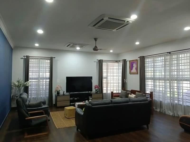 Bandar Sri Putra - 4