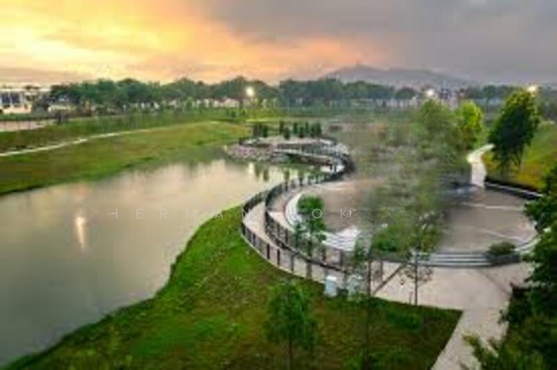 Facing Open 2 Storey Terrace Suriaman 1 Bandar Sri Sendayan Negeri Sembilan - 5