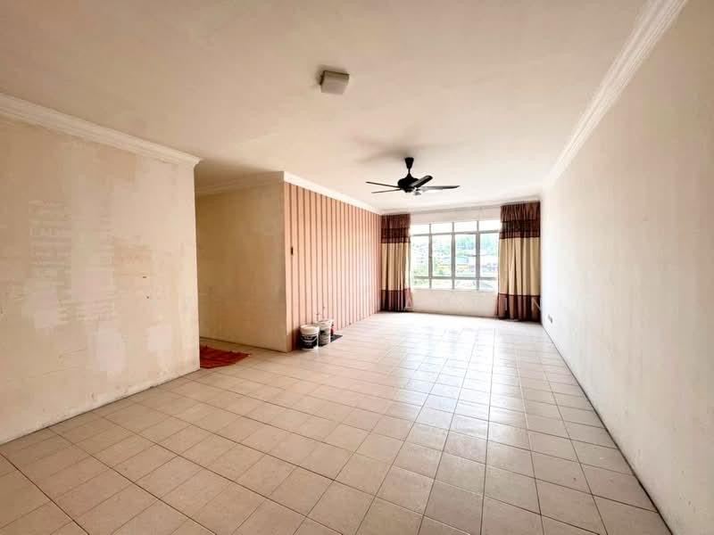 Pangsapuri Bayu Suria (Summerfields Apartments) - 2