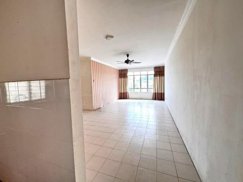 Pangsapuri Bayu Suria (Summerfields Apartments) - 4
