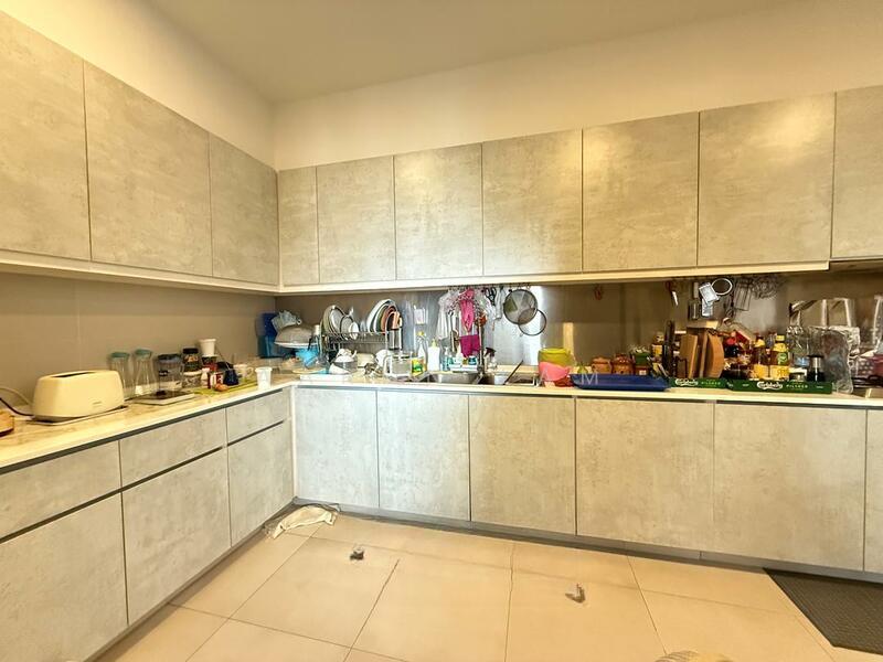 Verticas Residensi - 4