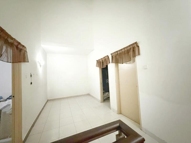 Taman Bukit Dahlia - 4