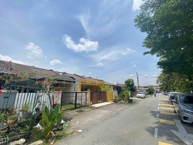 Taman Kinrara Seksyen 4 - 1