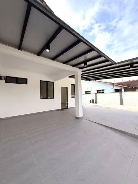 Taman Megah Ria - 5