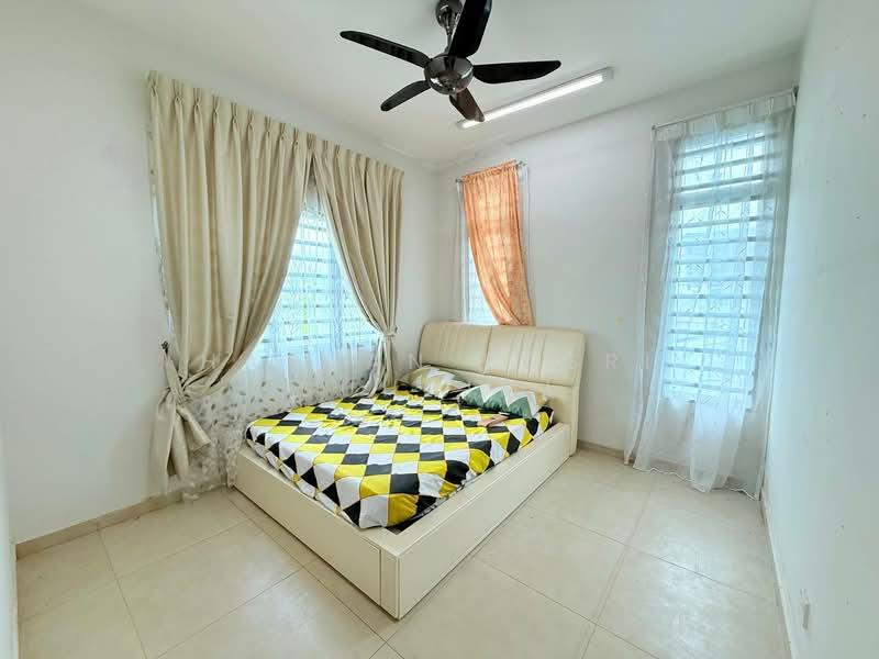 Nilai Spring Villas - 4