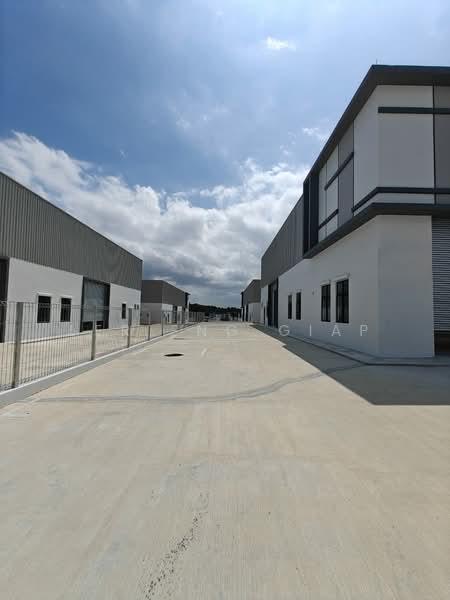 Eco Business Park 1 - 5