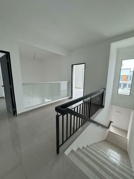 Bandar Springhill, Port Dickson - 5