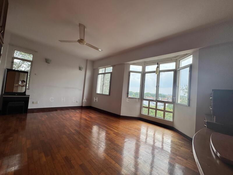 Bungaraya Condominium - 5