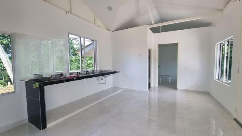 Land with Cottage Airbnb Jalan Kedawang Langkawi - 4