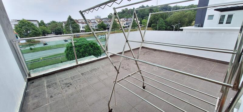 Beringin Avenue - 4