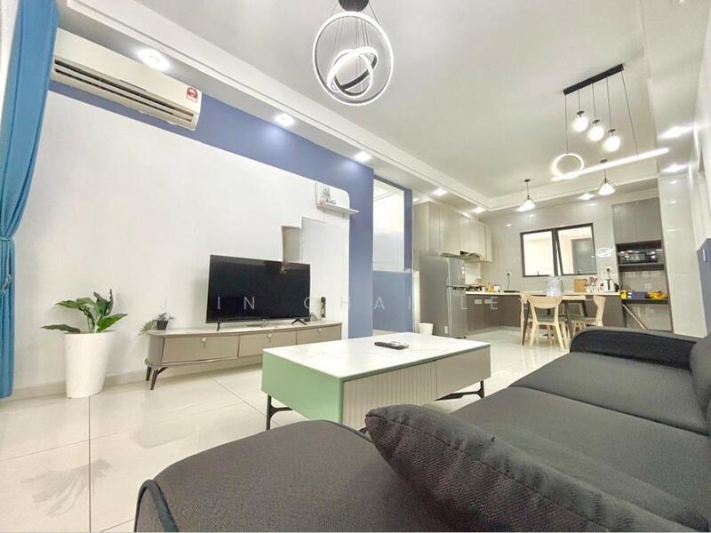 Royal Strand @ Country Garden Danga Bay - 1