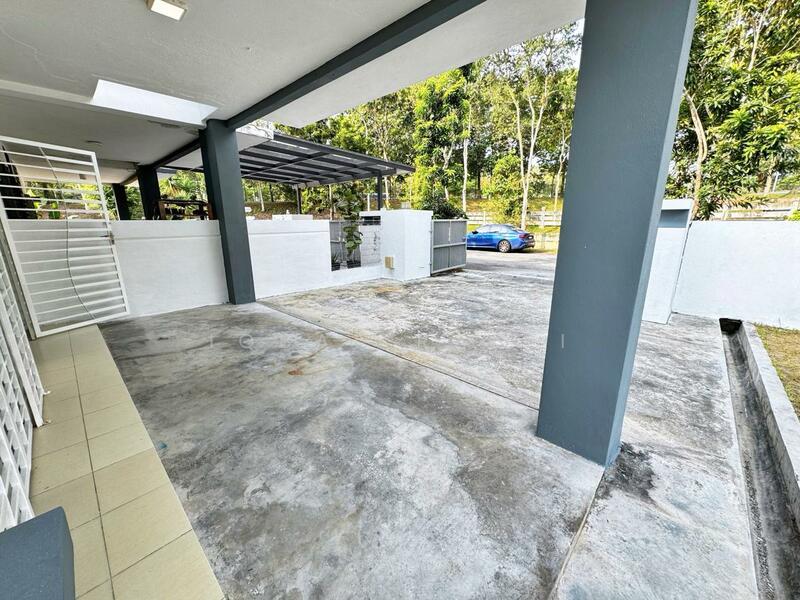 Laman Orkid, Nilai Impian - 3
