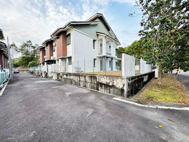 Laman Orkid, Nilai Impian - 5