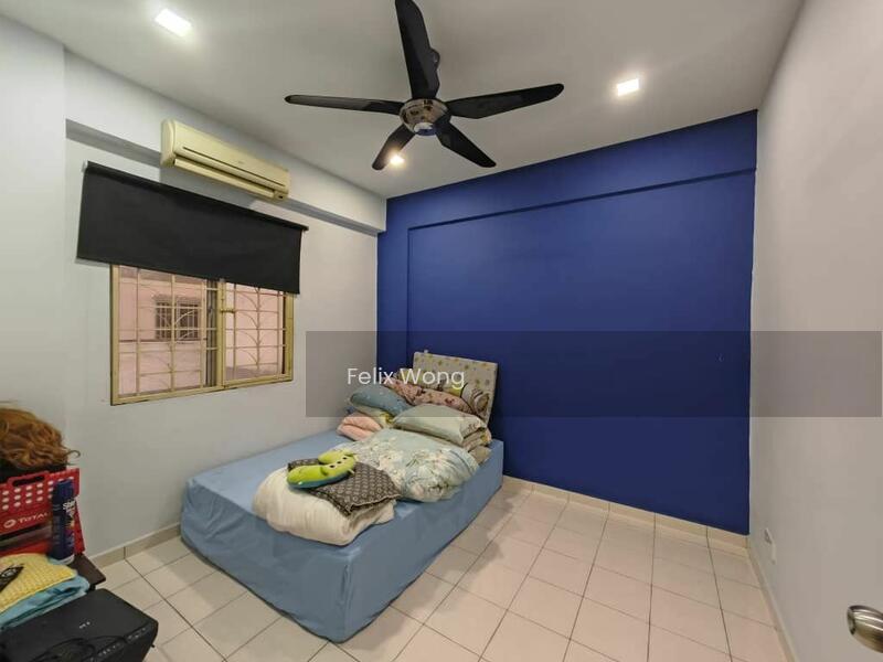 Nilam Puri - 5