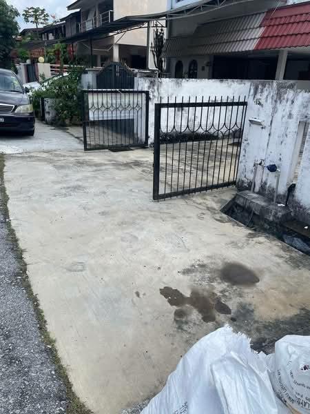 Taman Putra - 5