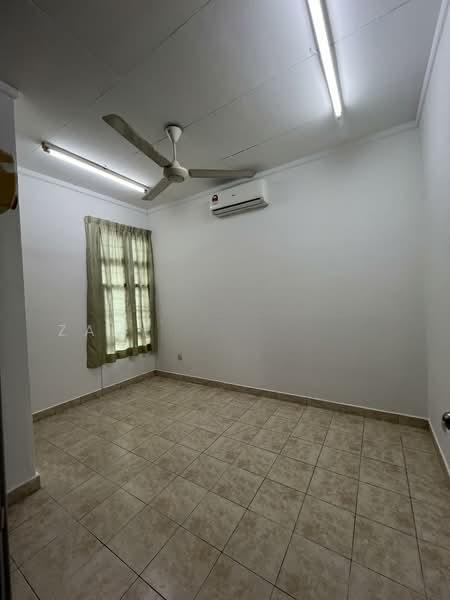 Jalan Adang Bukit Jelutong - 2