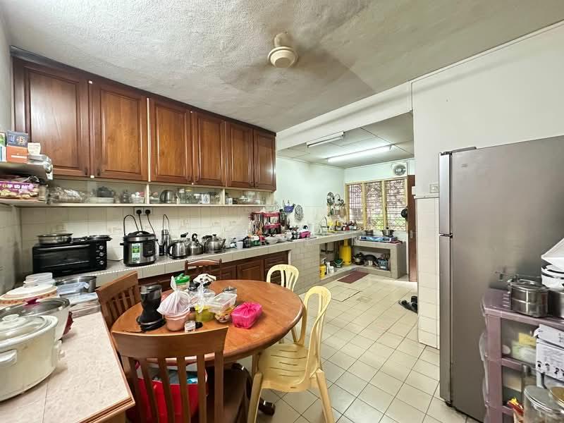 Bandar Menjalara - 4