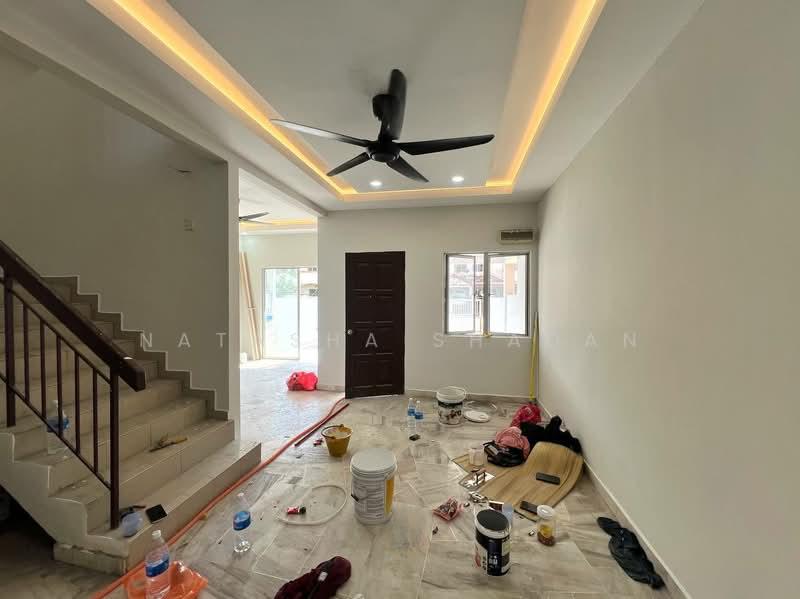 Renovated Double Storey Terrace Alam Perdana Puncak Alam - 5