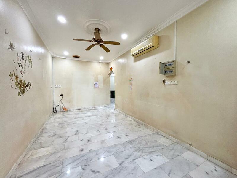 Single Storey Terrace Taman Mutiara Bekok Johor - 5