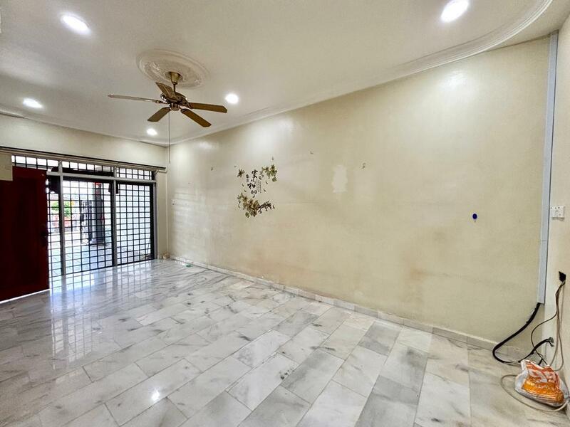 Single Storey Terrace Taman Mutiara Bekok Johor - 4