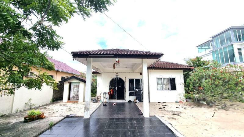 Desa Subang Permai - 1