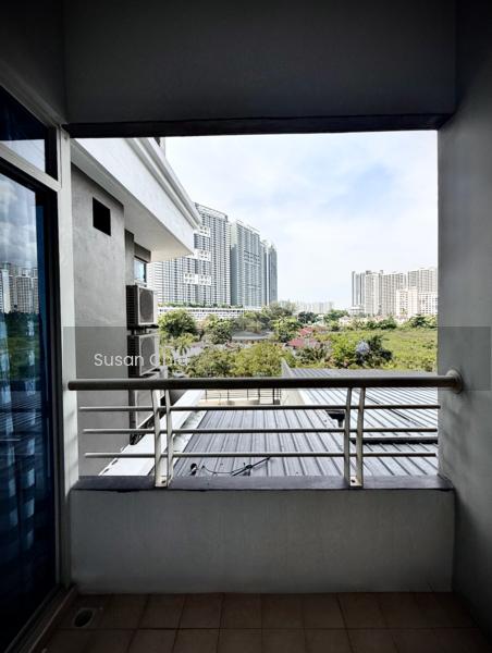 The View Condominium - 5