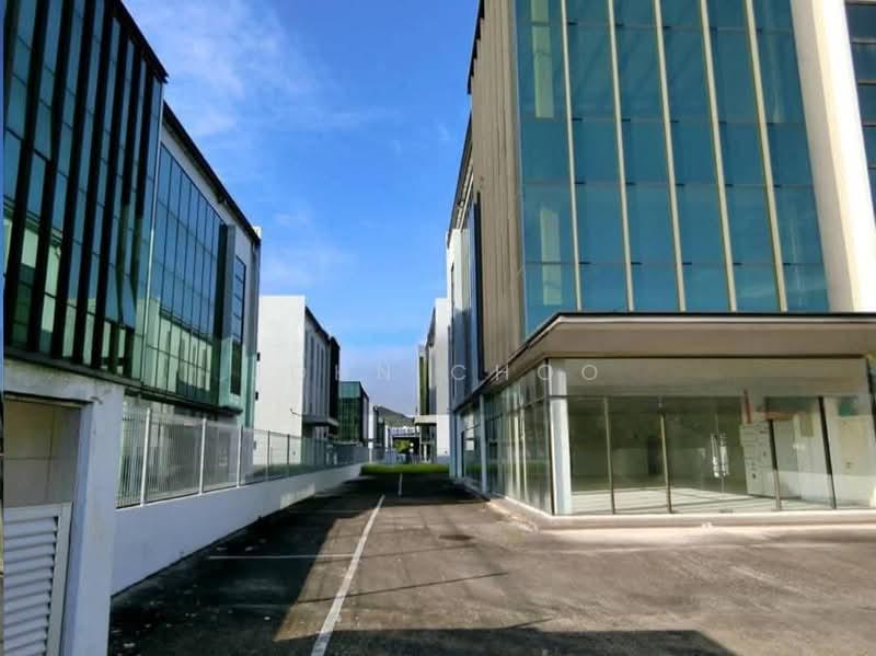 SiLC @ Gelang Patah 2.5 Storey Semi-Detached Factory For Sale - 2