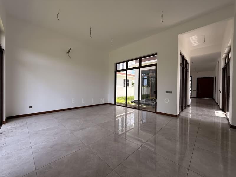 Setia Alam Bungalow - 4