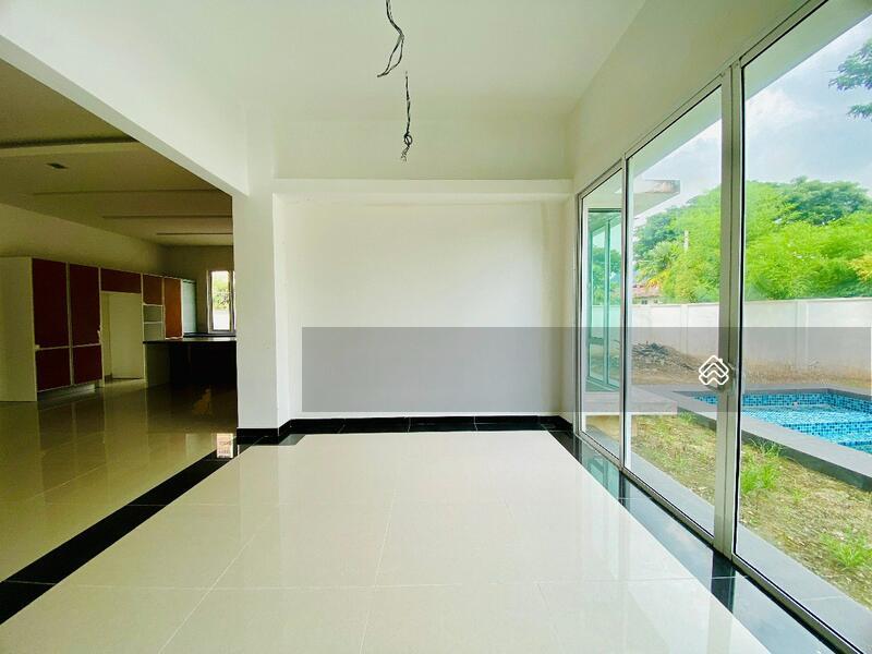 Ukay Seraya - 3